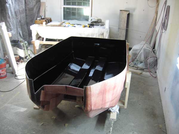 Performance Cat Hull Mold